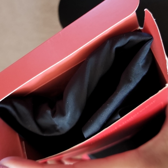 Ruby Bliss - Picture 4 of 4